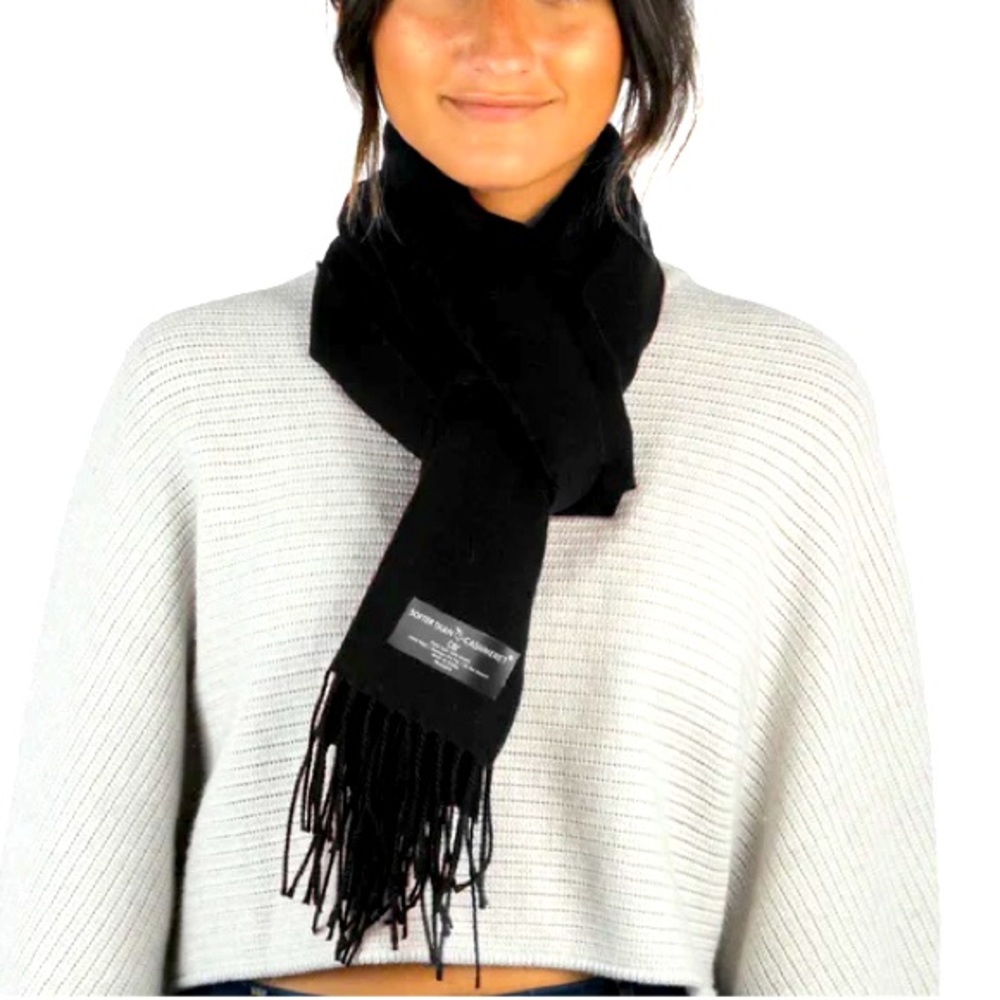 NWT David and Young • Softer Than Cashmere™ • Cashmere Touch Scarf Black